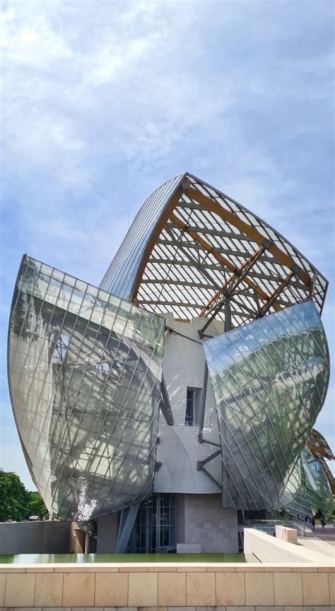 espace louis vuitton parigi|Louis Vuitton gallery tickets.